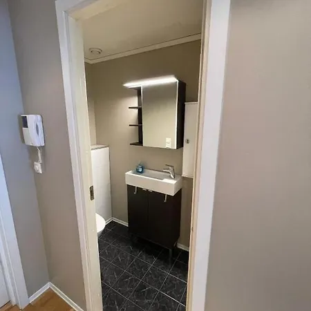 بيت ضيافة Kaffebar &