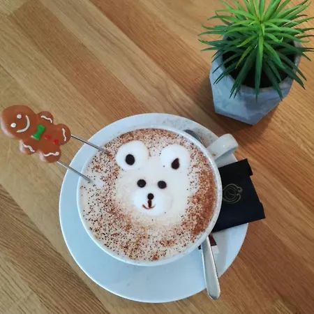 Kaffebar & بيت ضيافة سترين